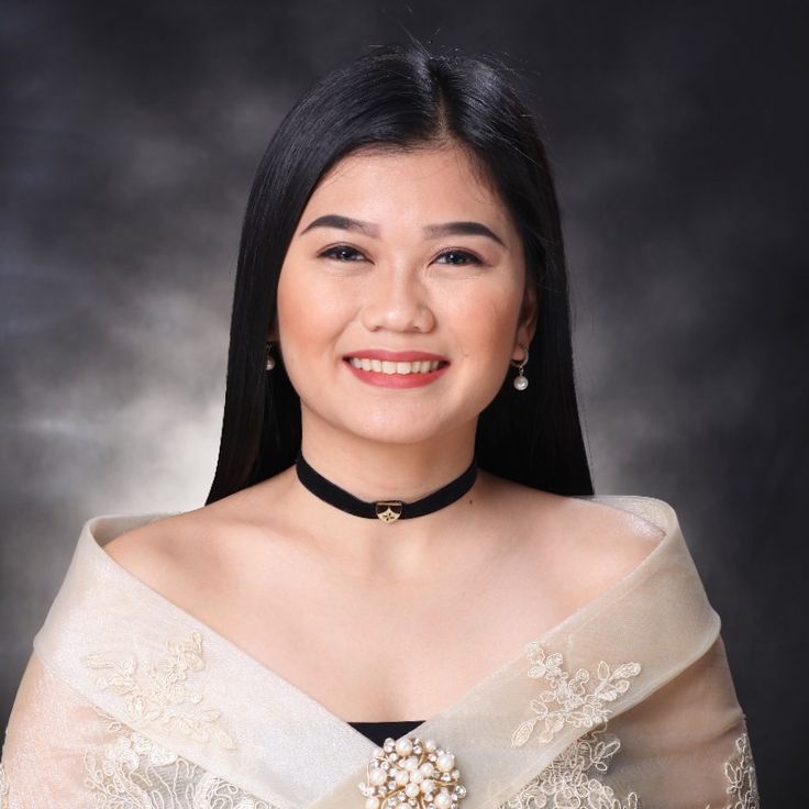 Professional photo of junior member bringing fresh perspectives